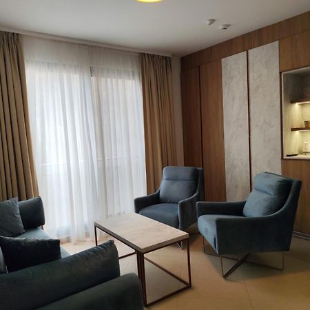 Urban Apartments Сутоморе Экстерьер фото