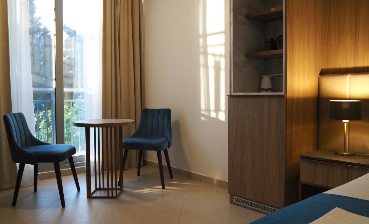 Urban Apartments Сутоморе Экстерьер фото